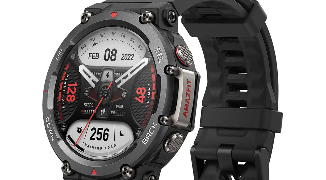 Amazfit will eine Smartwatch anbieten mit ähnlichen Funktionen wie die Angebote von Garmin, zu einem Bruchteil des Preises, aber kann der T-Rex 2 mit den großen Jungs mithalten, wenn es darum geht, zuverlässige Navigations-, Sport- und Fitnesstechnologie zu liefern, oder ist er einfach prähistorisch? Kampferprobt Es gibt viel zu schätzen, wenn es darum geht, die T-Rex 2 zu untersuchen. Ihre robuste Konstruktion entspricht militärischen Spezifikationen, was bedeutet, dass sie 15 Tests nach Militärstandard (zertifiziert als MIL-STD-810G) unterzogen wurde, um sicherzustellen, dass die Uhr funktioniert hält extremen Temperaturen stand und beweist seine Langlebigkeit unter extremen Bedingungen. Genauer gesagt kann der T-Rex …