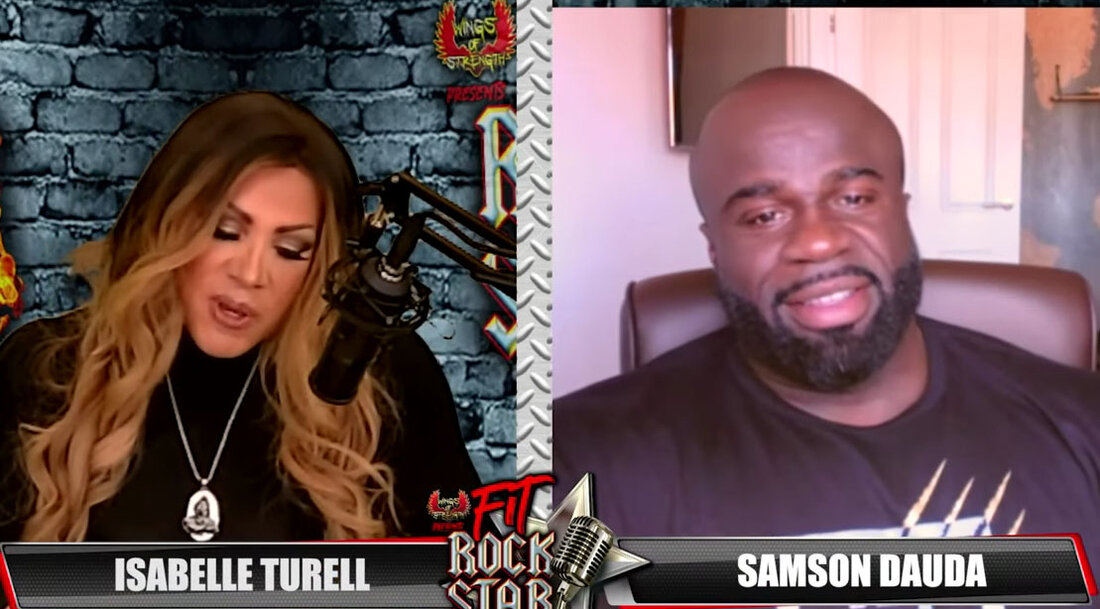 Bodybuilding ist zu einem globalen Sport geworden. Wenn Sie sich die Olympia ansehen, gibt es viele Nationen aus der ganzen Welt, die durch die Athleten in allen 11 Pro-Divisionen vertreten sind. Ein Beispiel ist der „nigerianische Löwe“ Samson Dauda. Er lebt jetzt im Vereinigten Königreich, kommt aber ursprünglich aus Nigeria. Er sagte Isabelle Turell in der Fit Rockstar Show, dass er eigentlich kein Bewusstsein oder Wissen darüber hatte, als er sich entschied, zum ersten Mal an einem Wettkampf teilzunehmen. „Ich spielte Rugby für die Stadt, in der ich damals lebte, und die Jungs, mit denen ich in der Umkleidekabine war, &hellip;