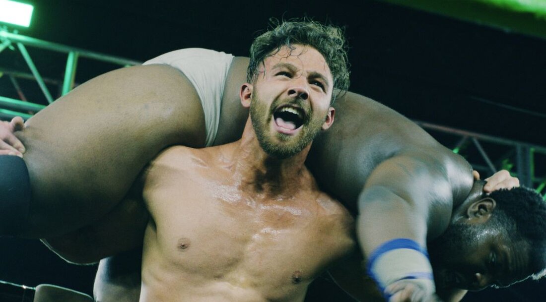 Monster Factory auf AppleTV+ ist nicht nur eine Show darüber, was es braucht, um ein Profi-Wrestler zu werden. Es geht mehr darum, sich Ängsten zu stellen, mit Rückschlägen umzugehen und Wege zu finden, Hindernisse zu überwinden … und zufälligerweise spielt es in der renommierten Wrestlingschule Monster Factory in Paulsboro, New Jersey, einem kleinen Stadtteil in der Nähe von Philadelphia. „Es ist keine Reality-Show; es ist keine Fälschung“, versichert Danny Cage, Eigentümer und Betreiber der Monster Factory. Larry Sharpe gründete die Marke 1983 und Cage, ein ehemaliger Wrestler, der zum Trainer wurde, erwarb sie Ende 2010 oder Anfang 2011. Cage hatte &hellip;