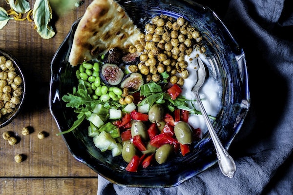 10 besten pflanzlichen gesunden Snack-Ideen für 2021 (einfach und lecker!)