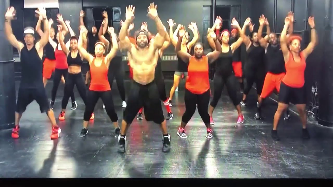 Neues 2-minütiges Turbo Gym Workout und Fitnessmusik von Caloge 🔥