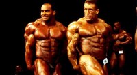 Die legendären Bodybuilder Dorian und Nasser posieren