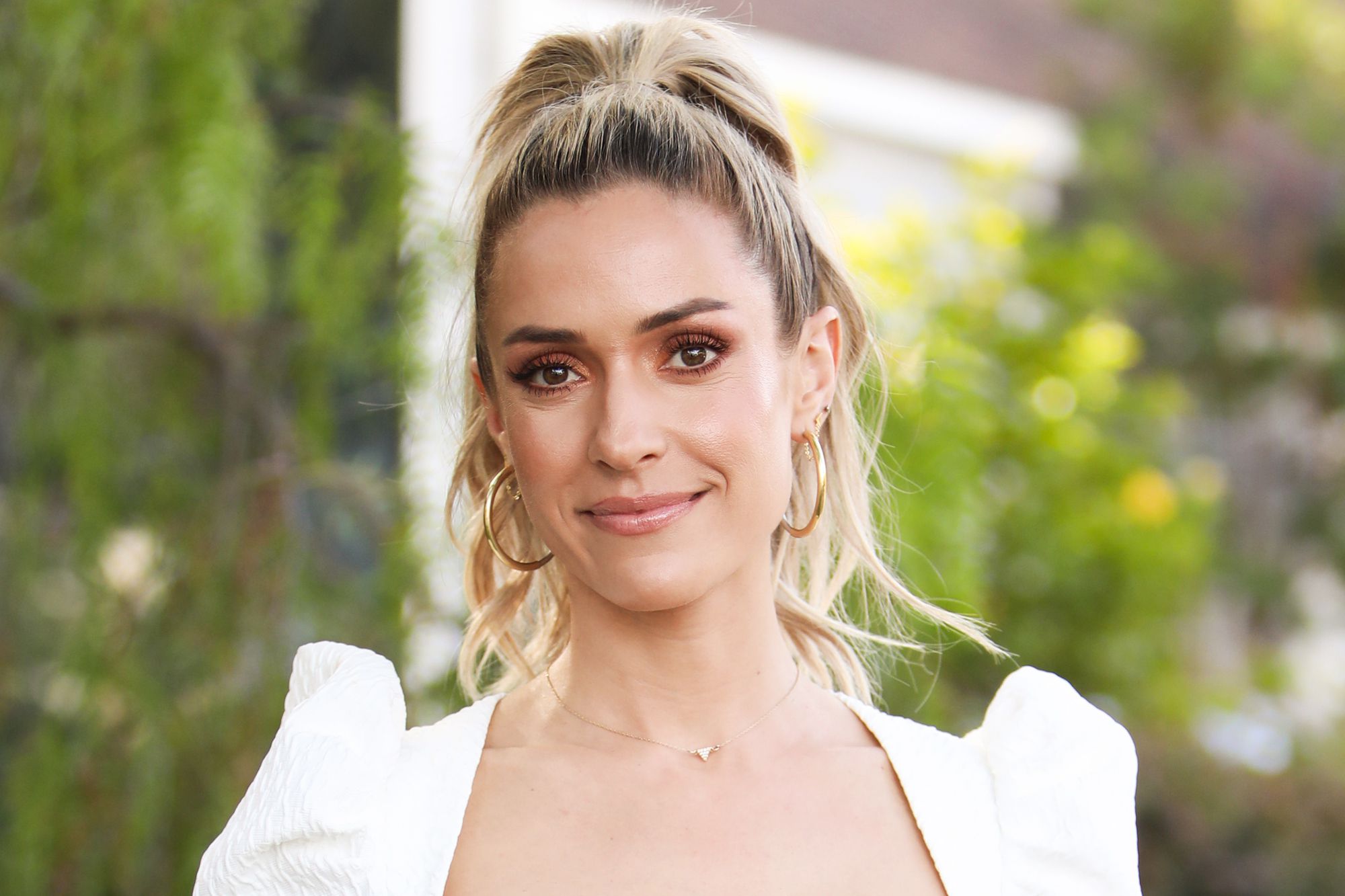Sieh zu, wie Kristin Cavallari mit diesem 185-Pfund-Lift ihre Kreuzheben-PR knackt