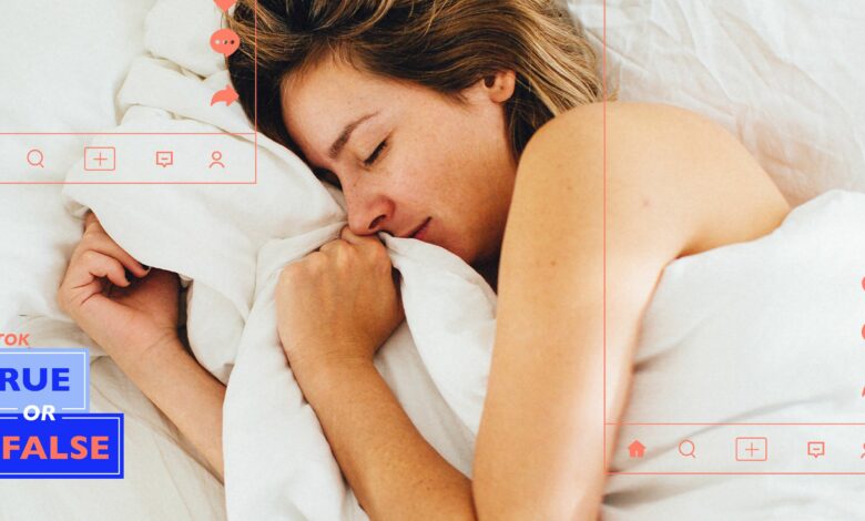 Einen Snack direkt vor dem Schlafengehen zu essen, ist der neueste TikTok-Schlaf-Hack, aber Experten sind nicht überzeugt
