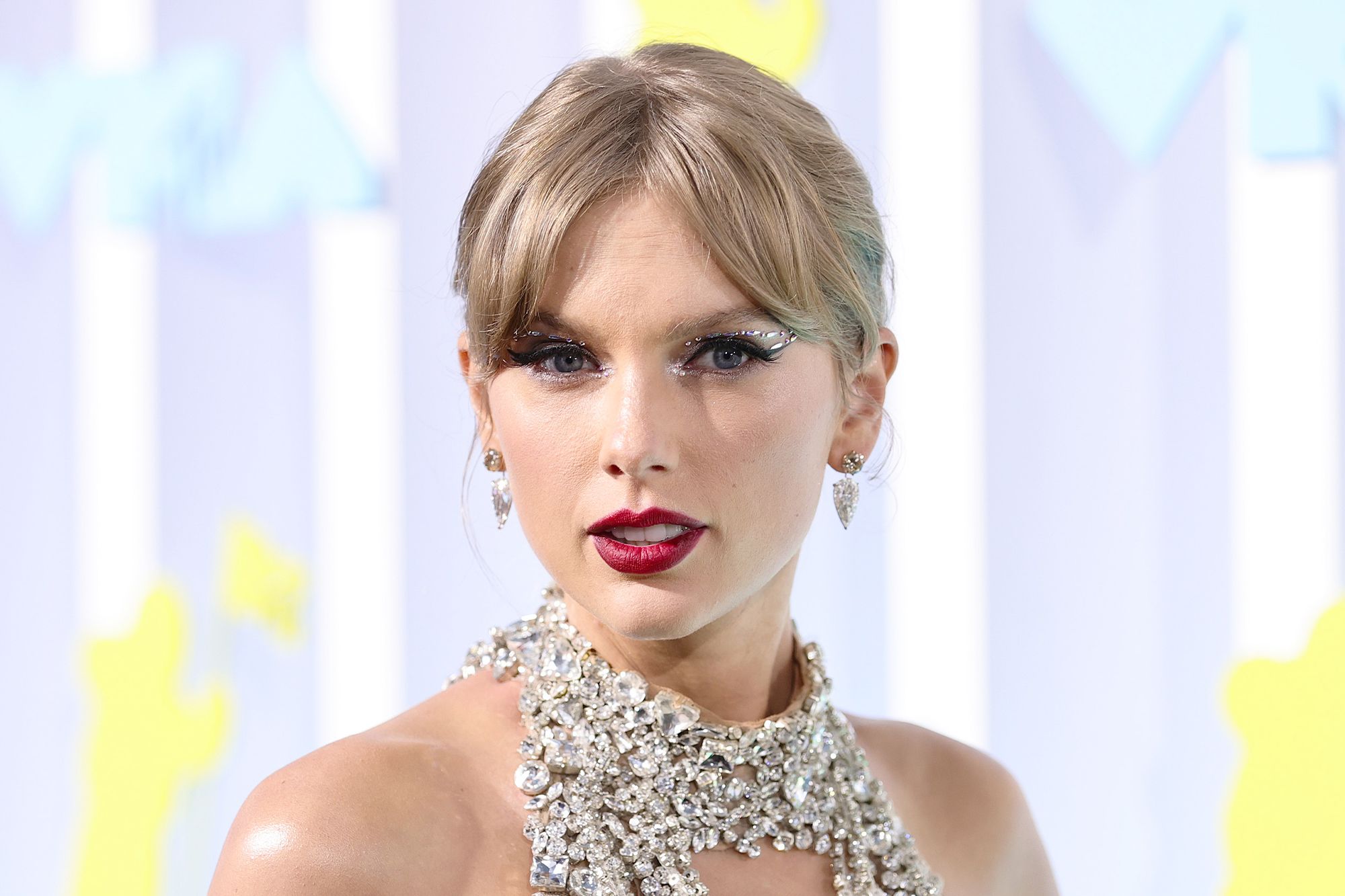 Warum Taylor Swifts „Anti-Hero“-Musikvideo Gegenreaktionen bekommt