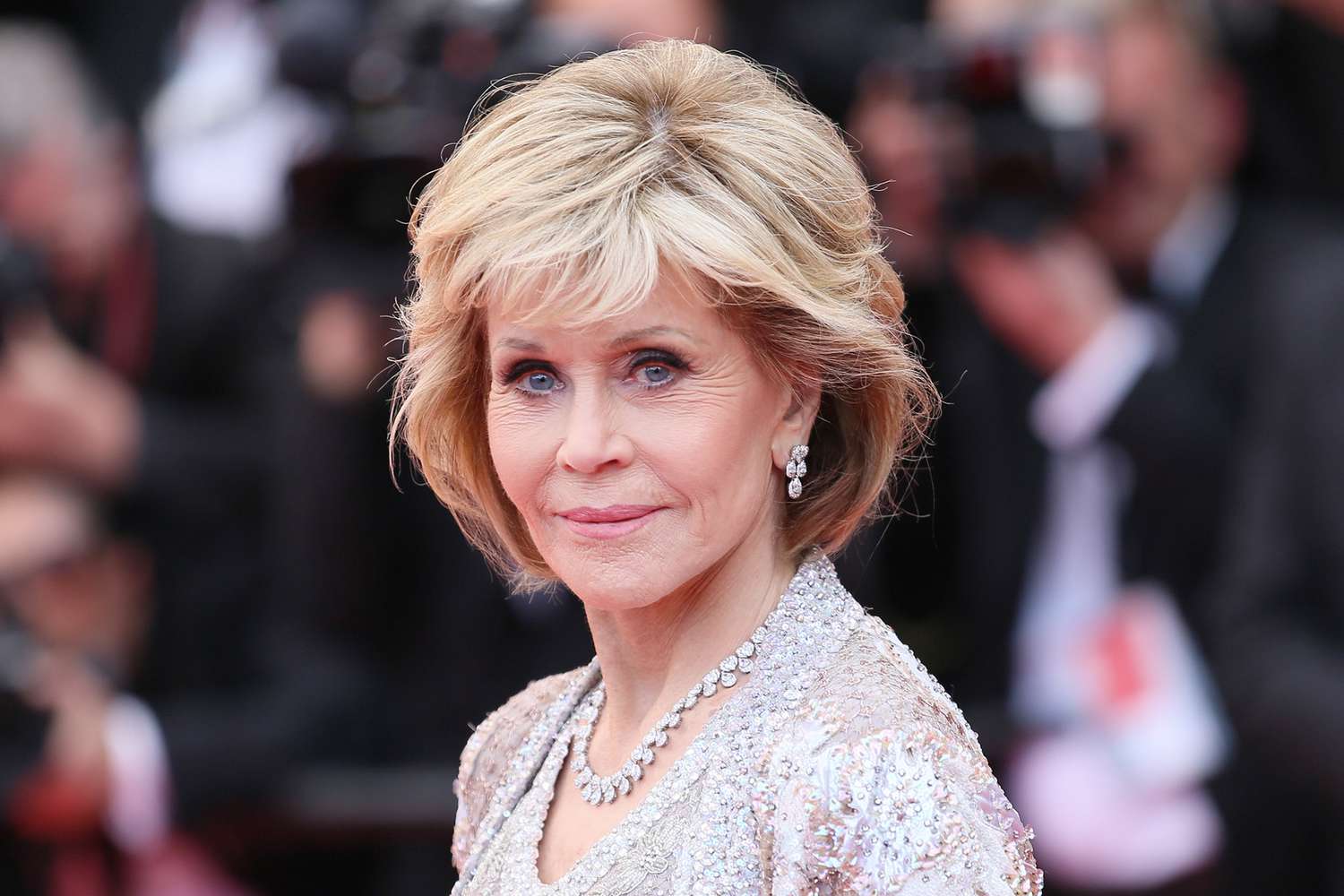 Jane Fonda teilte weitere Details über ihre „wirklich harte“ Genesung von Essstörungen mit