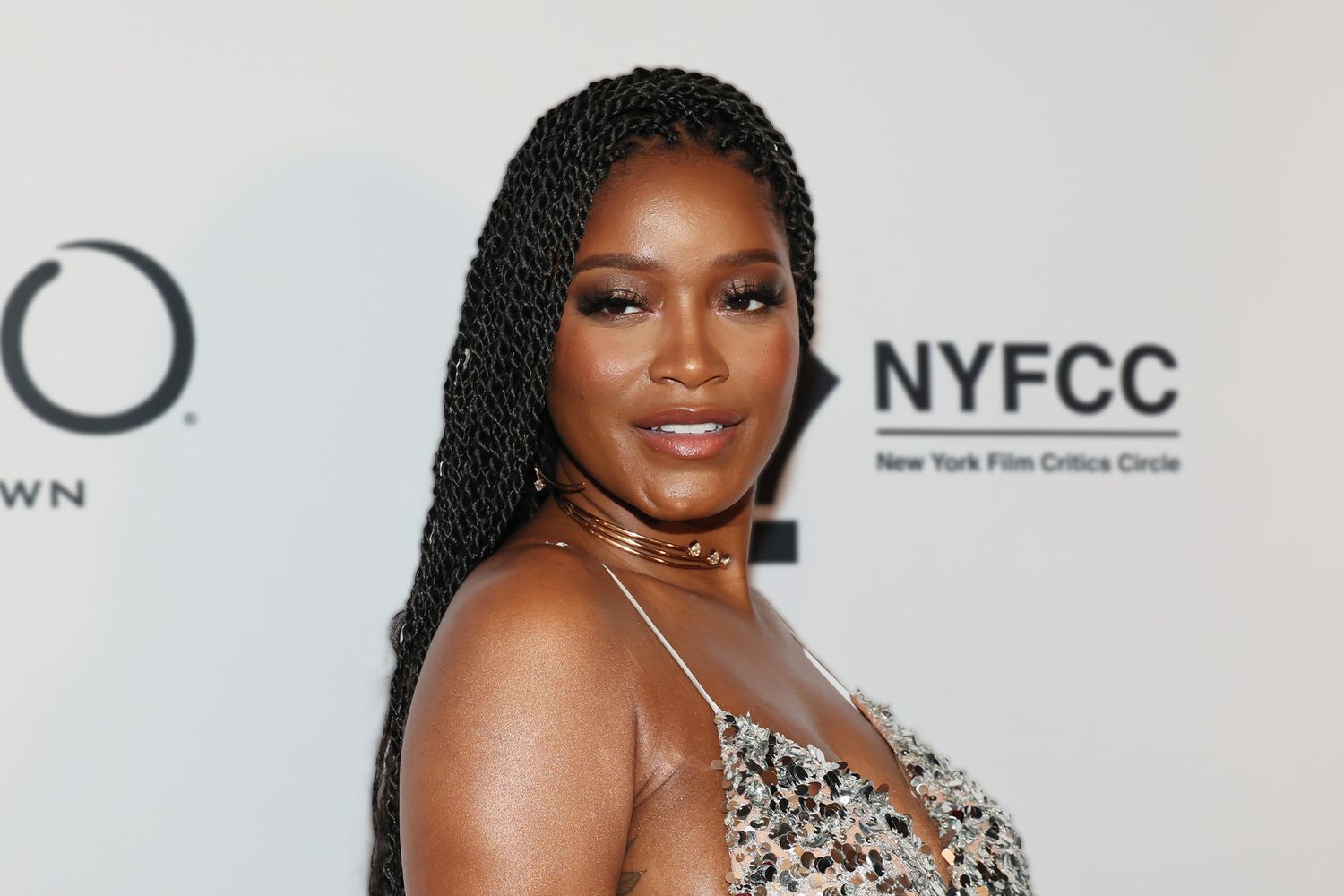 Keke Palmer sagt, dass Schwangerschaft das „Heilmittel“ für ihre erwachsene Akne ist