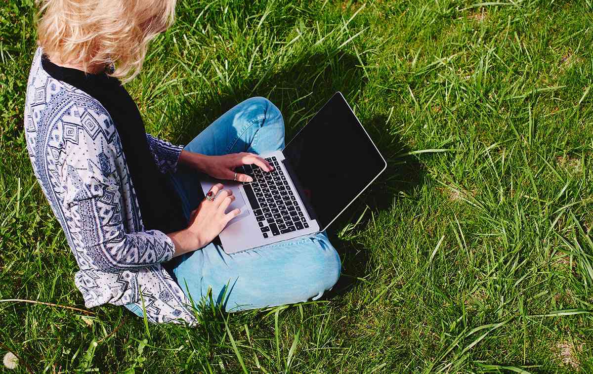 Der Beitritt zu einer Online-Support-Gruppe könnte Ihnen helfen, Ihre Ziele endlich zu erreichen