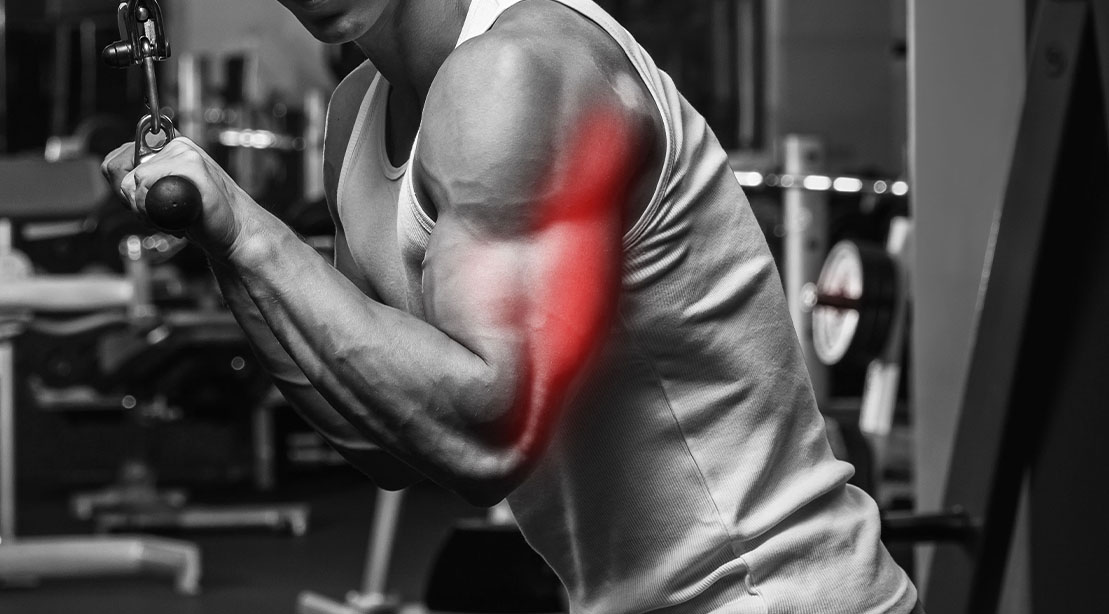 Eliminieren Sie diese 4 Pushdown-Fehler und beginnen Sie, Ihren Trizeps zu trainieren