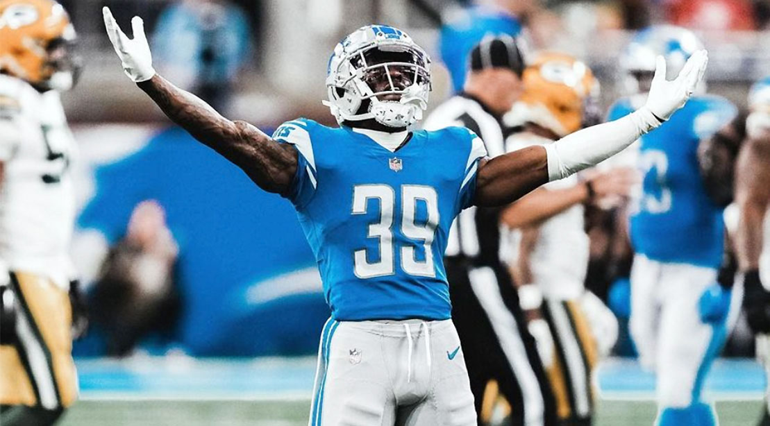 So gibt Jerry Jacobs, Star der Detroit Lions, Kindern Auftrieb